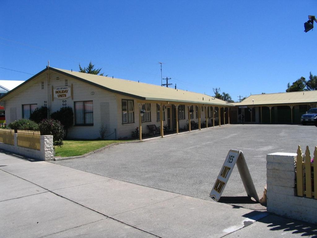 Lakes Entrance Holiday Units Aparthotel Exterior photo