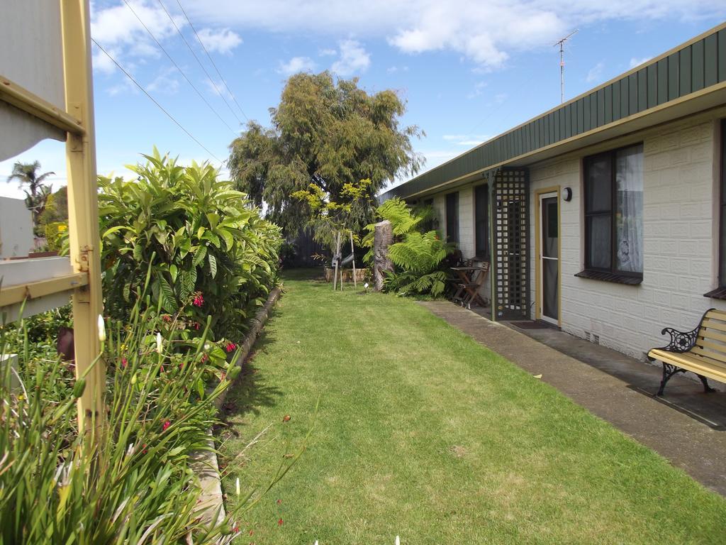 Lakes Entrance Holiday Units Aparthotel Exterior photo